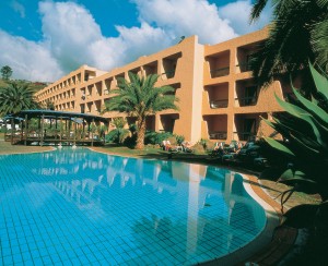 Dom Pedro Garajau Hotel
